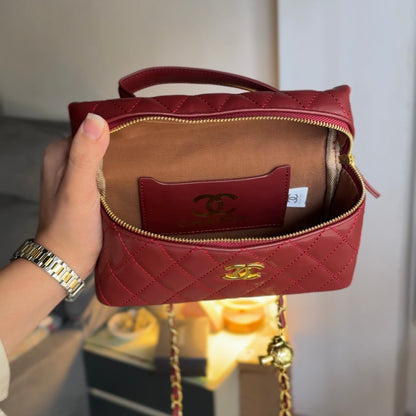 Vanity Bag with Chain