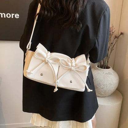 Multipocket Shoulder Bag