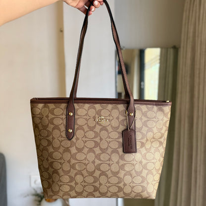 City Tote Bag